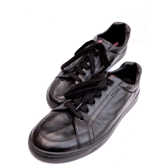 all black dressy sneakers